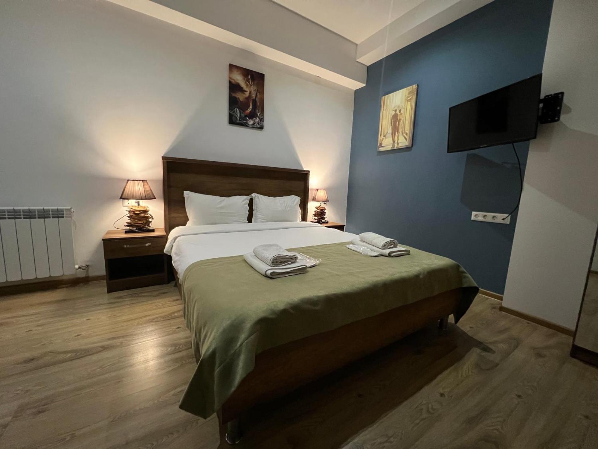 Hotel King Tom Tbilisi Exterior photo